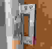 Free heavy duty airline hinges