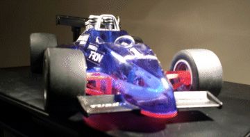 Formula 1 AM/FM Neon Clock Radio With Real Racing Engine ...