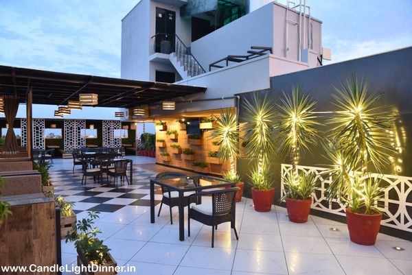 Romantic Dinner in Jaipur | Candle Light Dinner