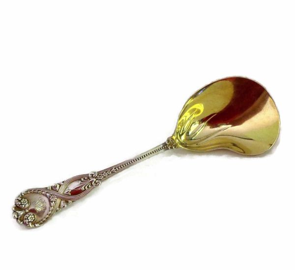 Tiffany Saint James Sterling Antique Berry Spoon Oyster 9 1/4" That