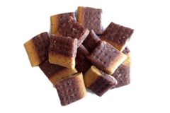 Australian Pet Treats Kangaroo Chips with Sweet Potato and Parsley 500g