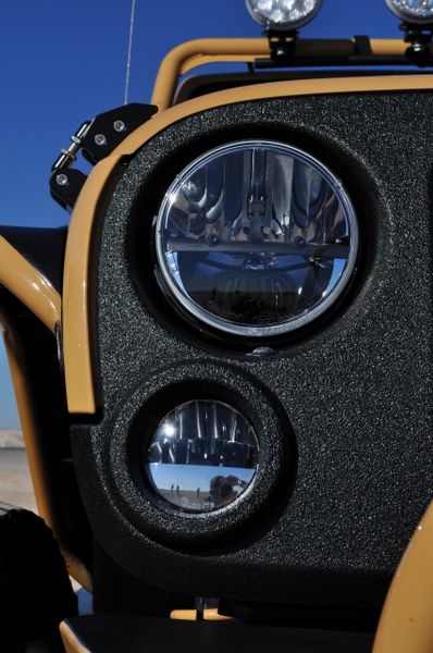 Truck-Lite 7" LED Headlight Kit | Doetsch Off-Road Custom Jeep Parts