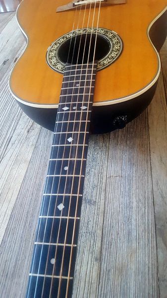Vintage Near Mint Condition Ovation Model 1614 Made In USA Acoustic 