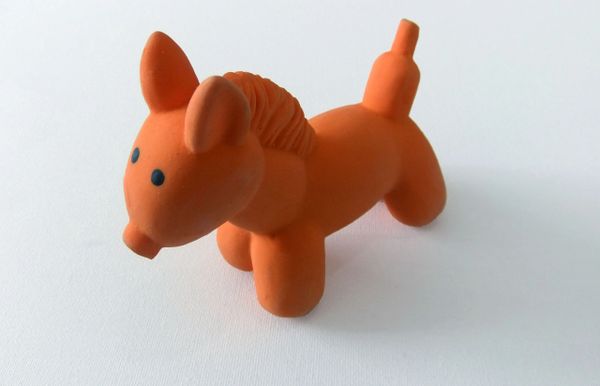 Squeaky Horse