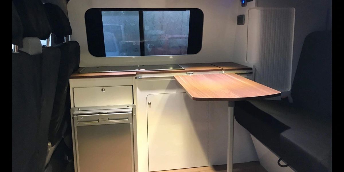 infinity customs kids beds, transporter t5 ,camper van kitchen